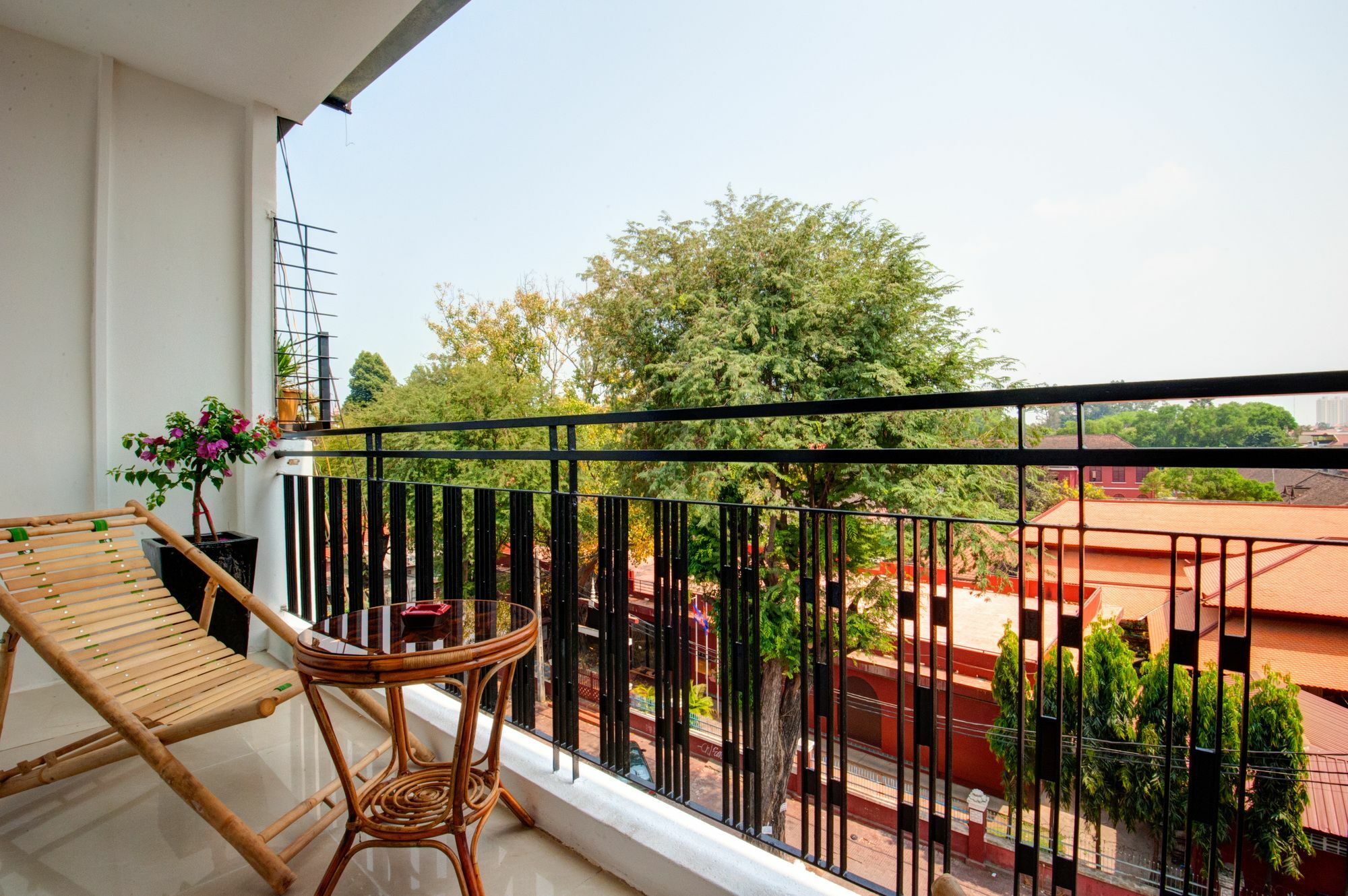 ดิ อาร์ติสต์ เรสซิเดนซ์ Hotel พนมเปญ ภายนอก รูปภาพ